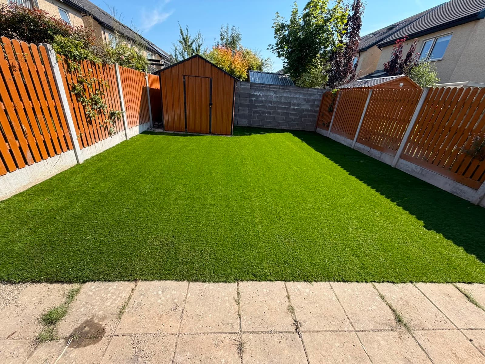 Completed artificial grass garden